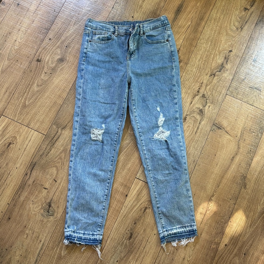 Cat & Jack Girls size 12 distressed jeans